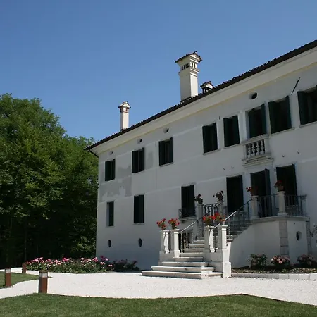 San Liberale - Suites&wellness Couette-café