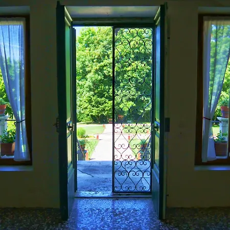 San Liberale - Suites&wellness Couette-café 3*